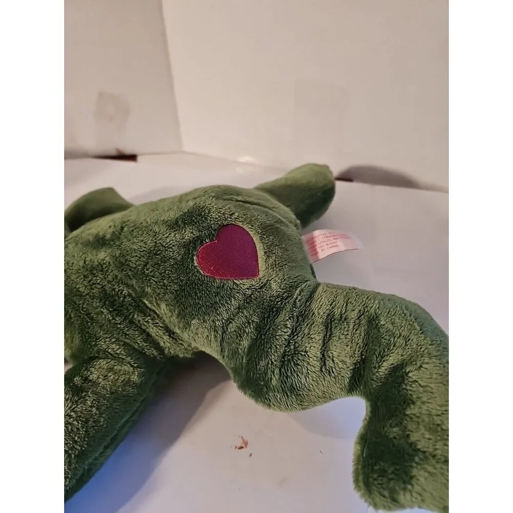 Applause Target Frog Filled With Love Plush  green Red‎ Heart stuffed animal 16
